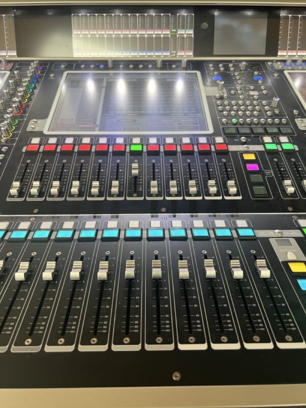 DiGiCo SD7 + SD-Rack - Image 9