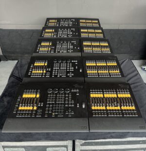 GrandMA2 OnPc Command Wing + Fader Wing