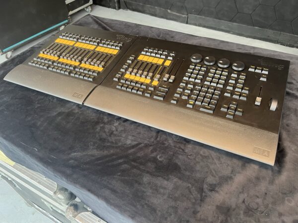 GrandMA2 OnPc Command Wing + Fader Wing - Image 2