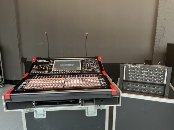DiGiCo SD9T + D-Rack - Image 2