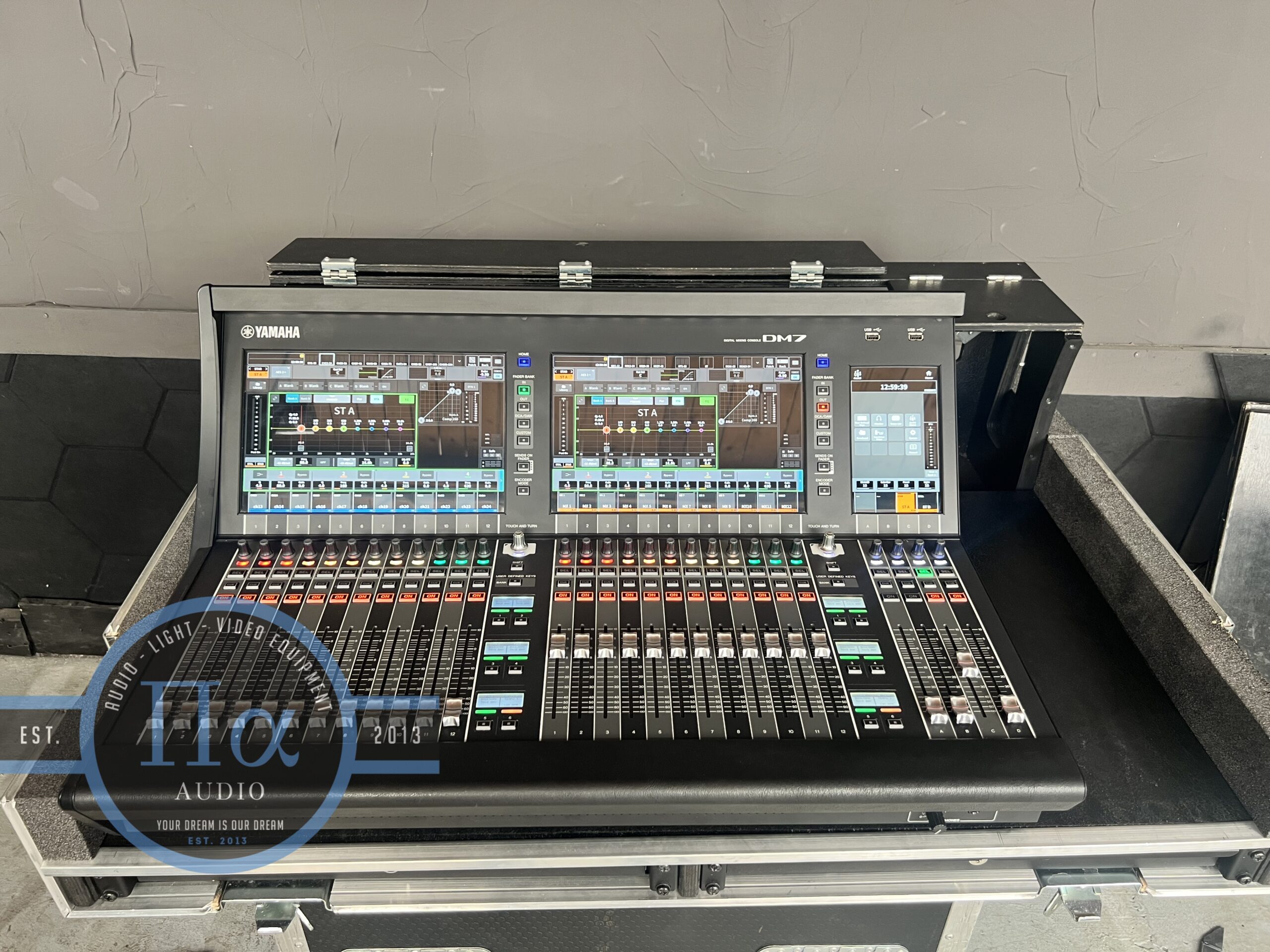 Yamaha DM7 - Image 2