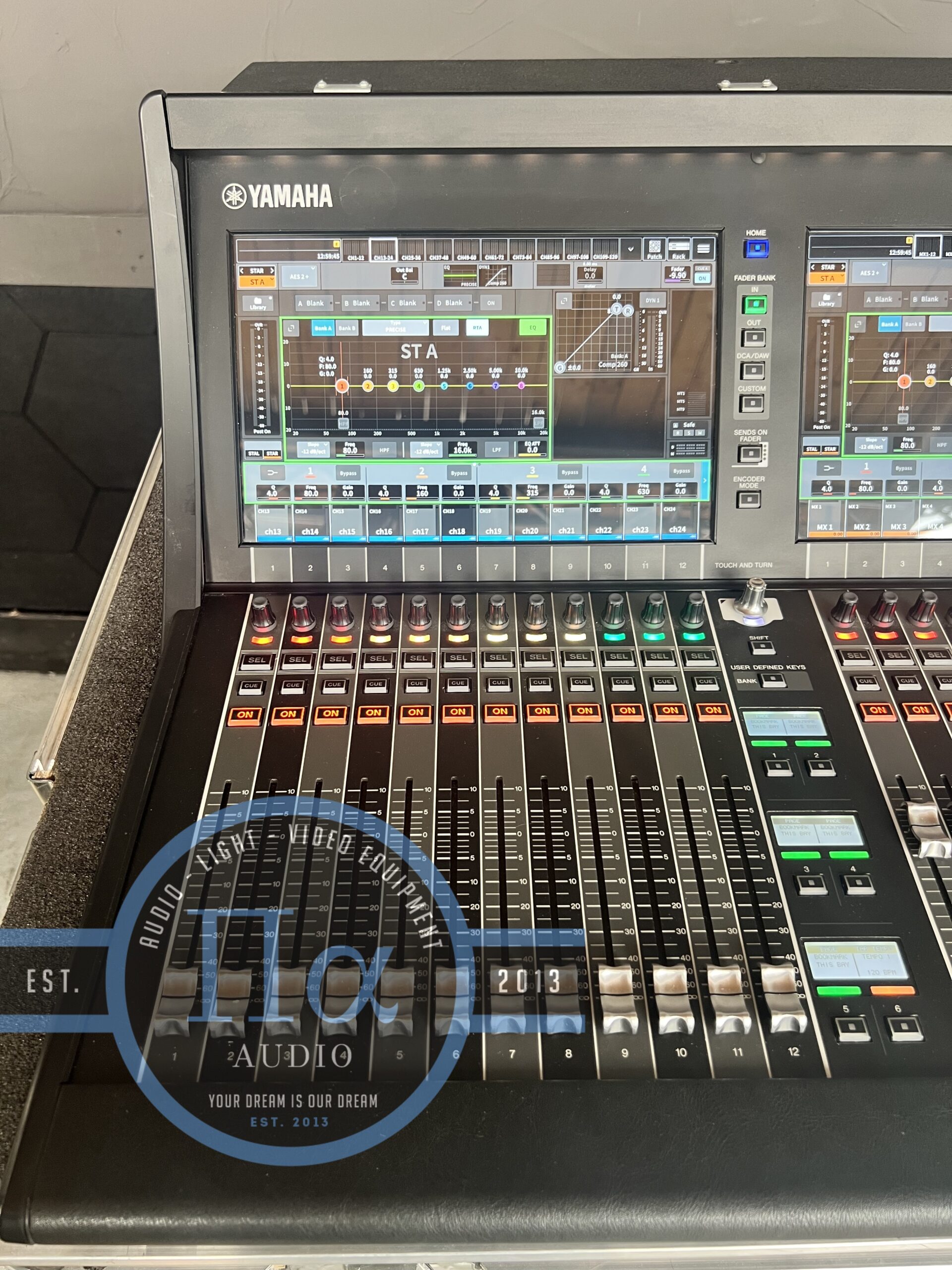 Yamaha DM7 - Image 4