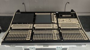2 DiGiCo SD8-Digirack package