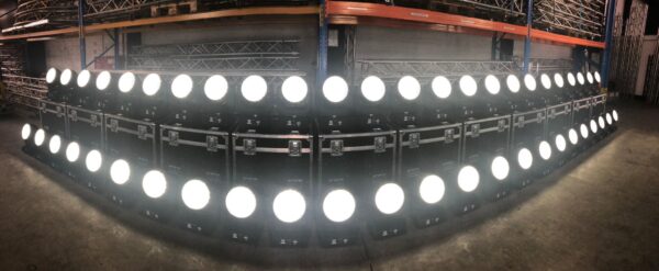 Chauvet R3