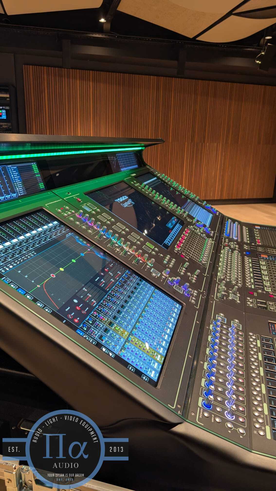 DiGiCo Q852 - Image 3