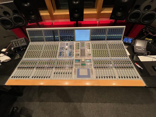 Stagetec Aurus 40
